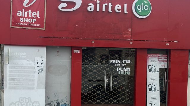 Airtel-Shop1-1.jpg