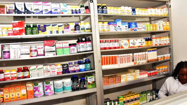1000643402