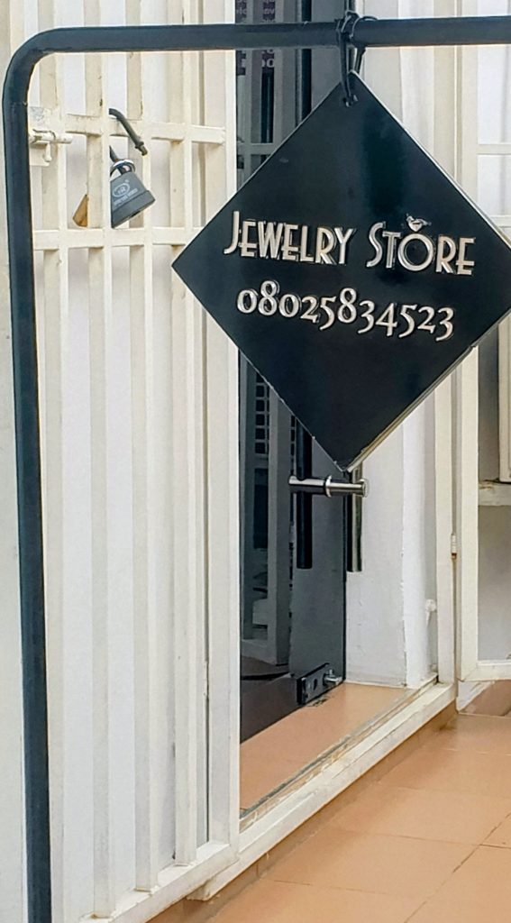 JEWELRY-STORE-1.jpg