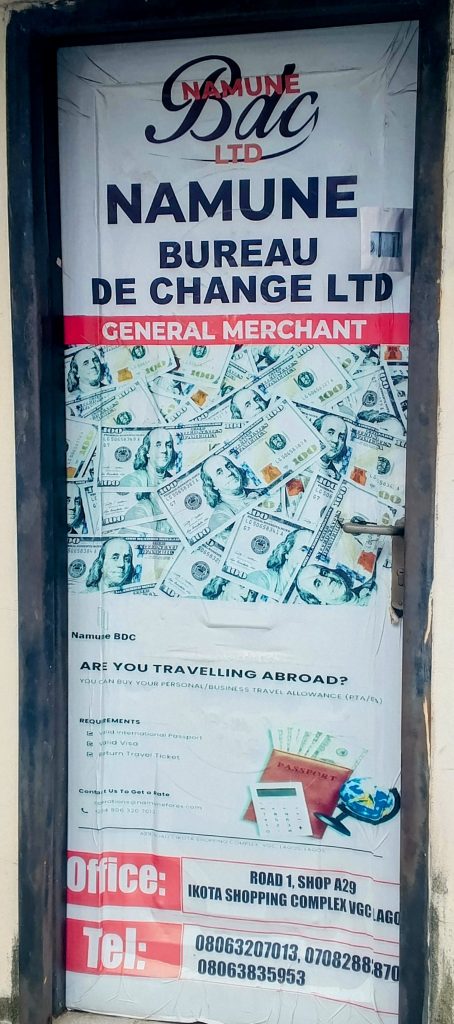 NAMUNE-BUREAU-DE-CHANGE-1.jpg