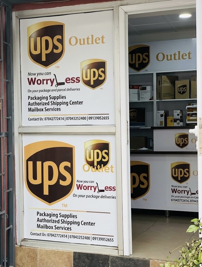 Ups-Outlet-1.jpg